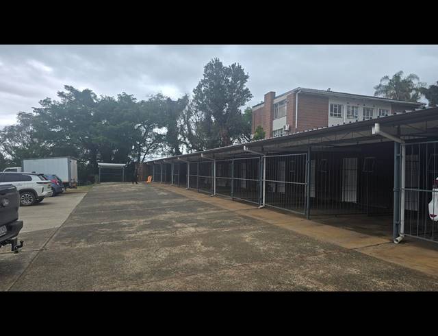 2 BEDROOM APARTMENT FOR SALE IN CLARENDON